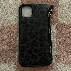 iPhone 11 Leopard Wallet Case